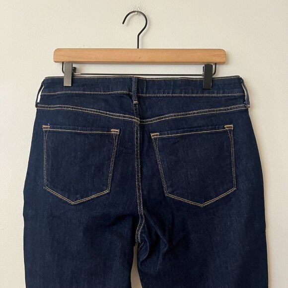 Old Navy Mid-Rise Wow Boot Cut Jeans Dark Wash Women's Size 12 Short - Picture 7 of 8